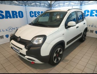 FIAT New Panda 1.0 firefly hybrid Cross s&s 70cv 5p.ti