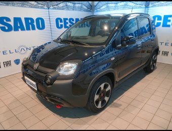 FIAT New Panda 1.0 firefly hybrid Cross s&s 70cv 5p.ti