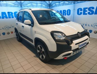 FIAT New Panda 1.0 firefly hybrid Cross s&s 70cv 5p.ti